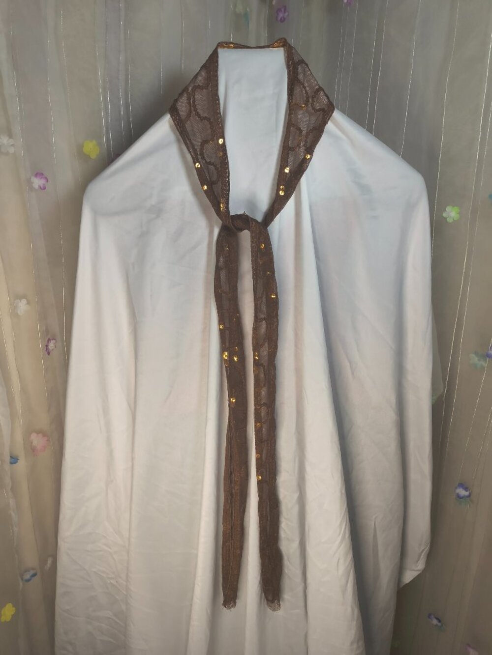 Unbranded Scarf with sequins 2.75 by 62 inches